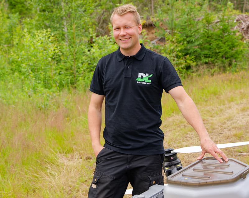 Dronelento Oy omistaja Mikko Pekkanen